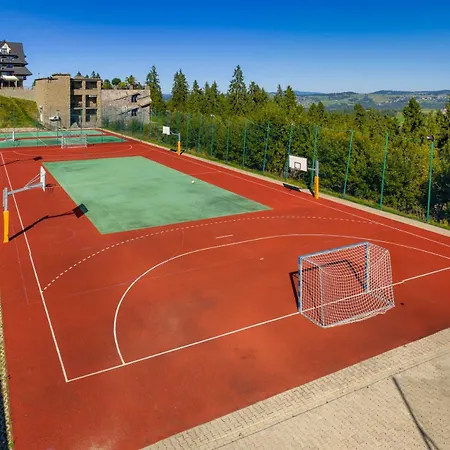 Grand Stasinda Bal Sylwestrowy Animacje Wlasny Stok Dwa Posilki Bogaty Bufet Baseny Kregielnia Grota Sauny Squash Silownia Place Zabaw Widoki 1000mnpm Semesteranläggning (resort) 3*