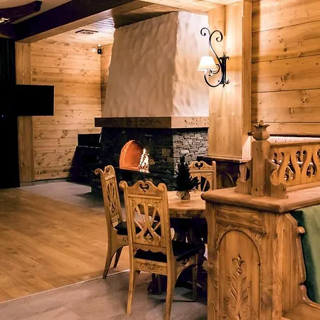 Grand Stasinda Bal Sylwestrowy Animacje Wlasny Stok Dwa Posilki Bogaty Bufet Baseny Kregielnia Grota Sauny Squash Silownia Place Zabaw Widoki 1000mnpm Semesteranläggning (resort) 3*