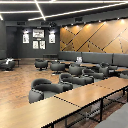 Grand Stasinda Bal Sylwestrowy Animacje Wlasny Stok Dwa Posilki Bogaty Bufet Baseny Kregielnia Grota Sauny Squash Silownia Place Zabaw Widoki 1000mnpm Semesteranläggning (resort)